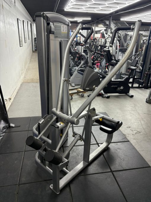 Cybex VR3 Lat Pulldown *REFURBISHED* - Image 2