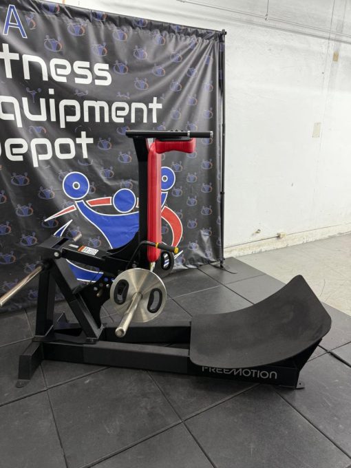 FreeMotion Epic Series V- Squat *REFURBISHED* - Image 4