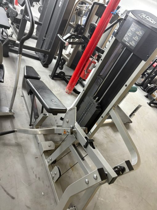 Life Fitness FIT Series 8 Piece Circuit *REFURBISHED* - Image 7